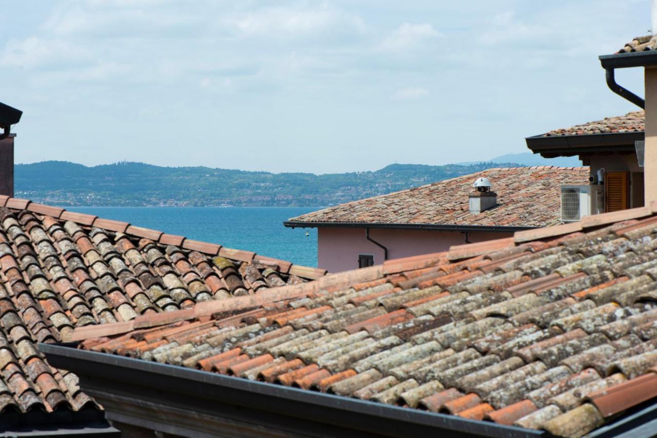 Hotel Corte Regina Sirmione Kültér fotó